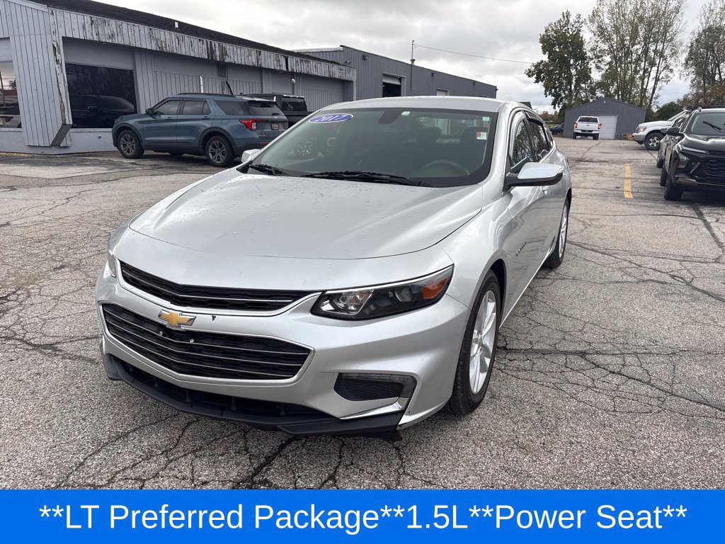 Used 2017 Chevrolet Malibu LT FWD image 6