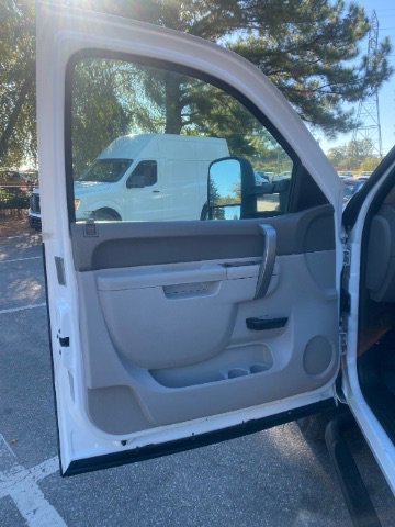 Used 2013 Chevrolet Silverado 3500 W/T image 21