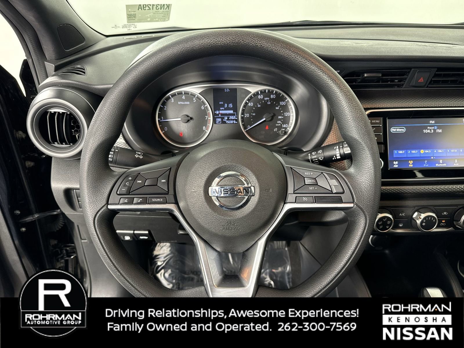 Used 2020 Nissan Kicks S image 12