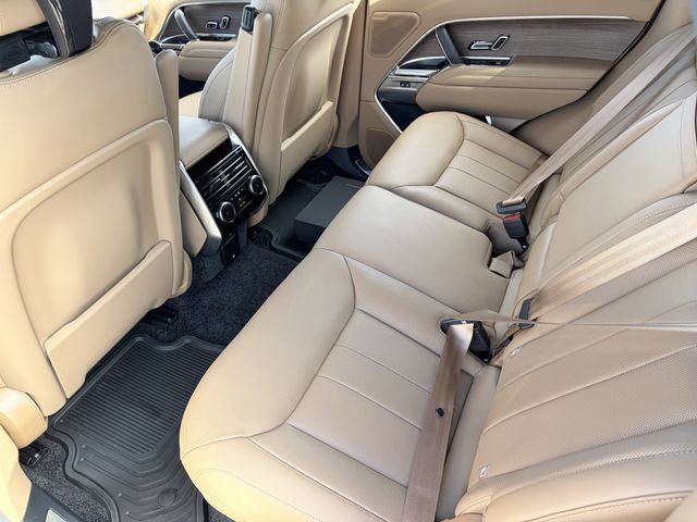 New 2026 Land Rover Range Rover SE AWD/4WD image 15