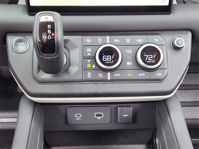 New 2024 Land Rover Defender 130 S image 14