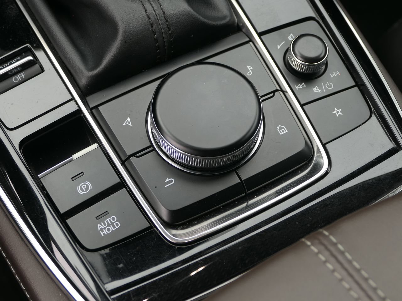 Used 2023 MAZDA CX-30 AWD 2.5 S w/ Premium Package image 20