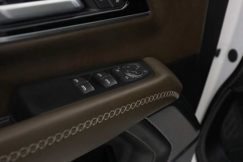 Used 2025 GMC Yukon Denali Ultimate image 20