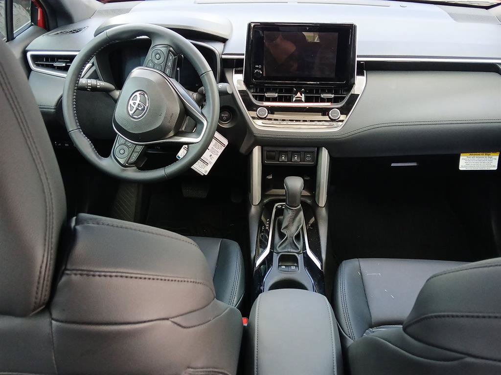 Used 2024 Toyota Corolla Cross AWD Hybrid w/ Convenience Package image 26