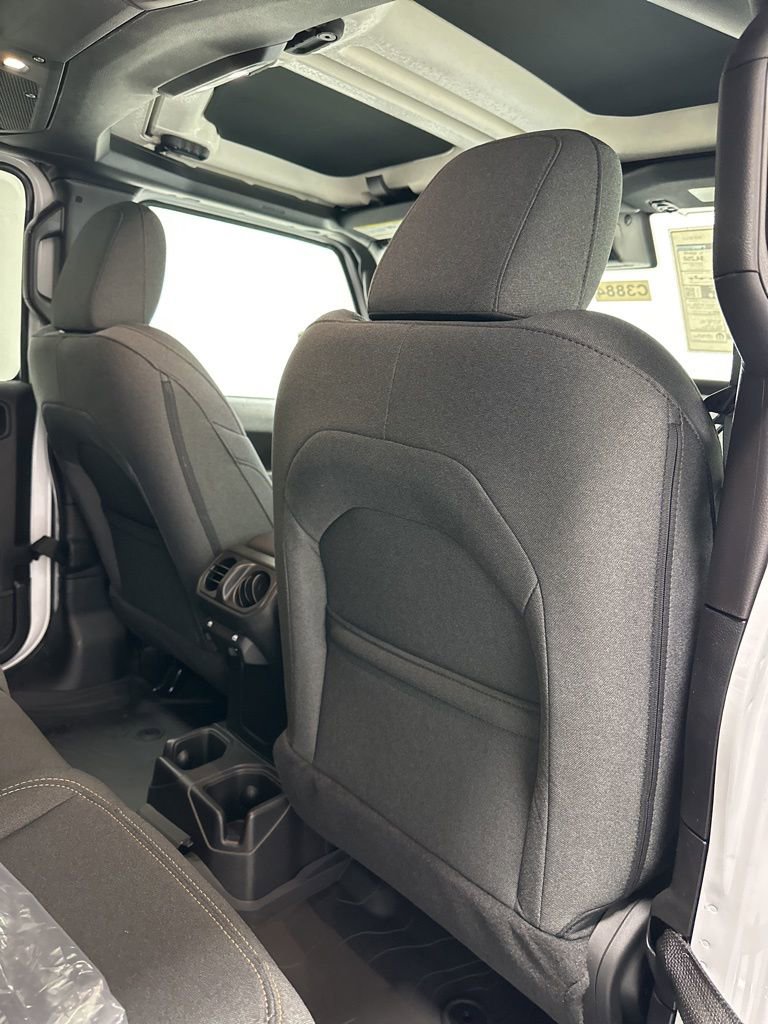 New 2025 Jeep Gladiator Sport AWD/4WD image 20