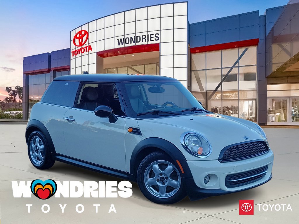 Used 2011 MINI Cooper Hardtop FWD 360° Tour
