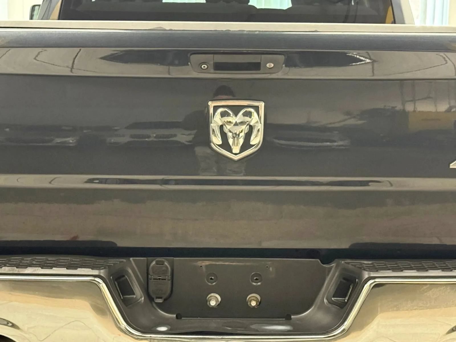Used 2018 RAM 1500 Express w/ Express Value Package AWD/4WD image 11