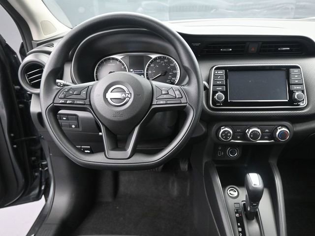Used 2025 Nissan Kicks Play S image 13
