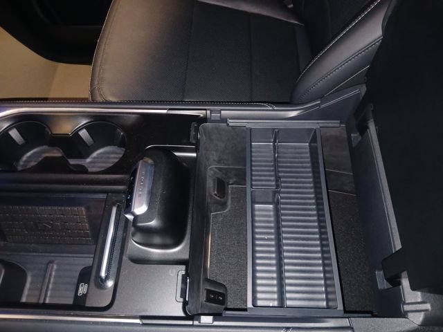 Used 2025 Ford Expedition Max Platinum w/ Stealth Performance Package image 38