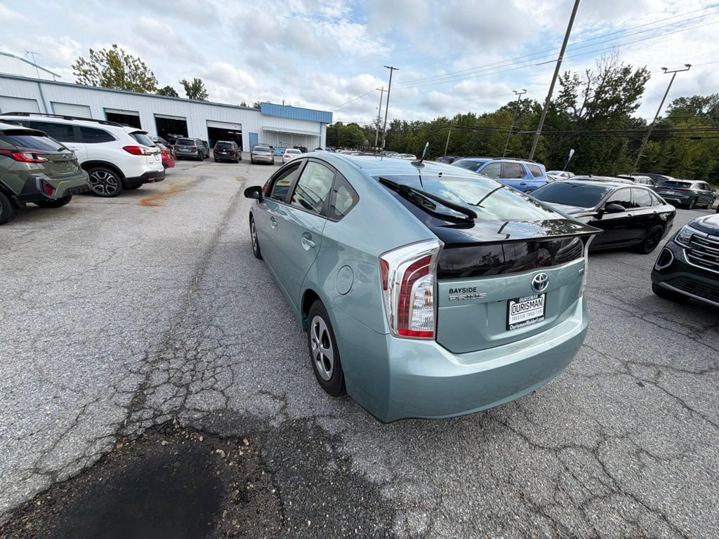 Used 2015 Toyota Prius Three FWD image 8