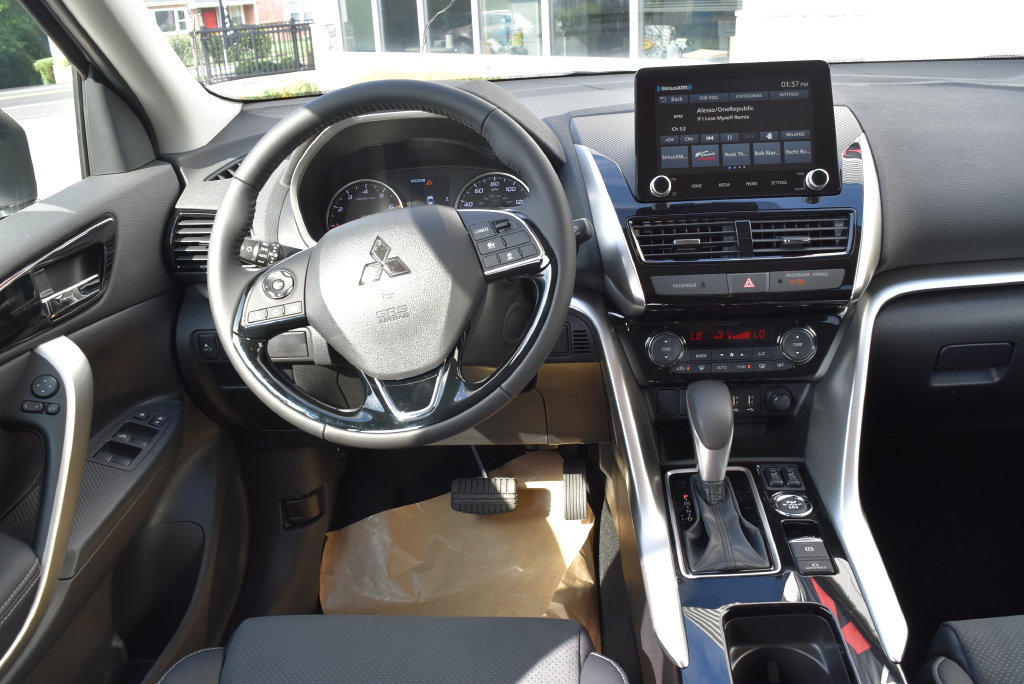 New 2026 Mitsubishi Eclipse Cross SE AWD/4WD image 12