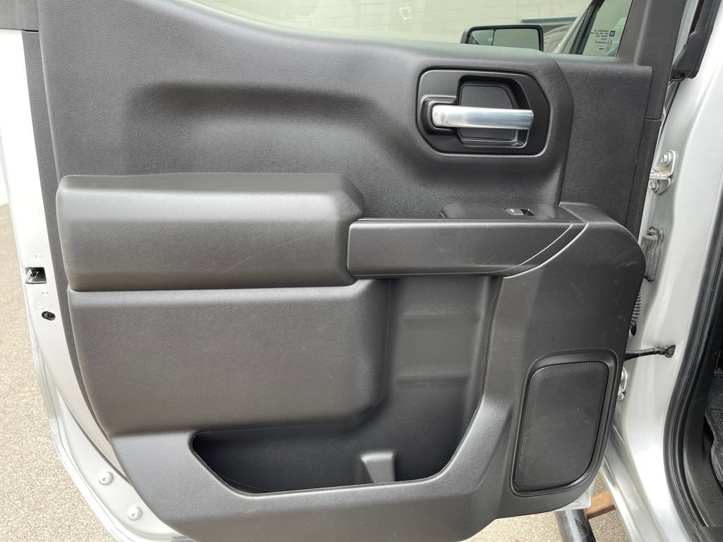 Used 2021 Chevrolet Silverado 1500 Custom AWD/4WD image 28