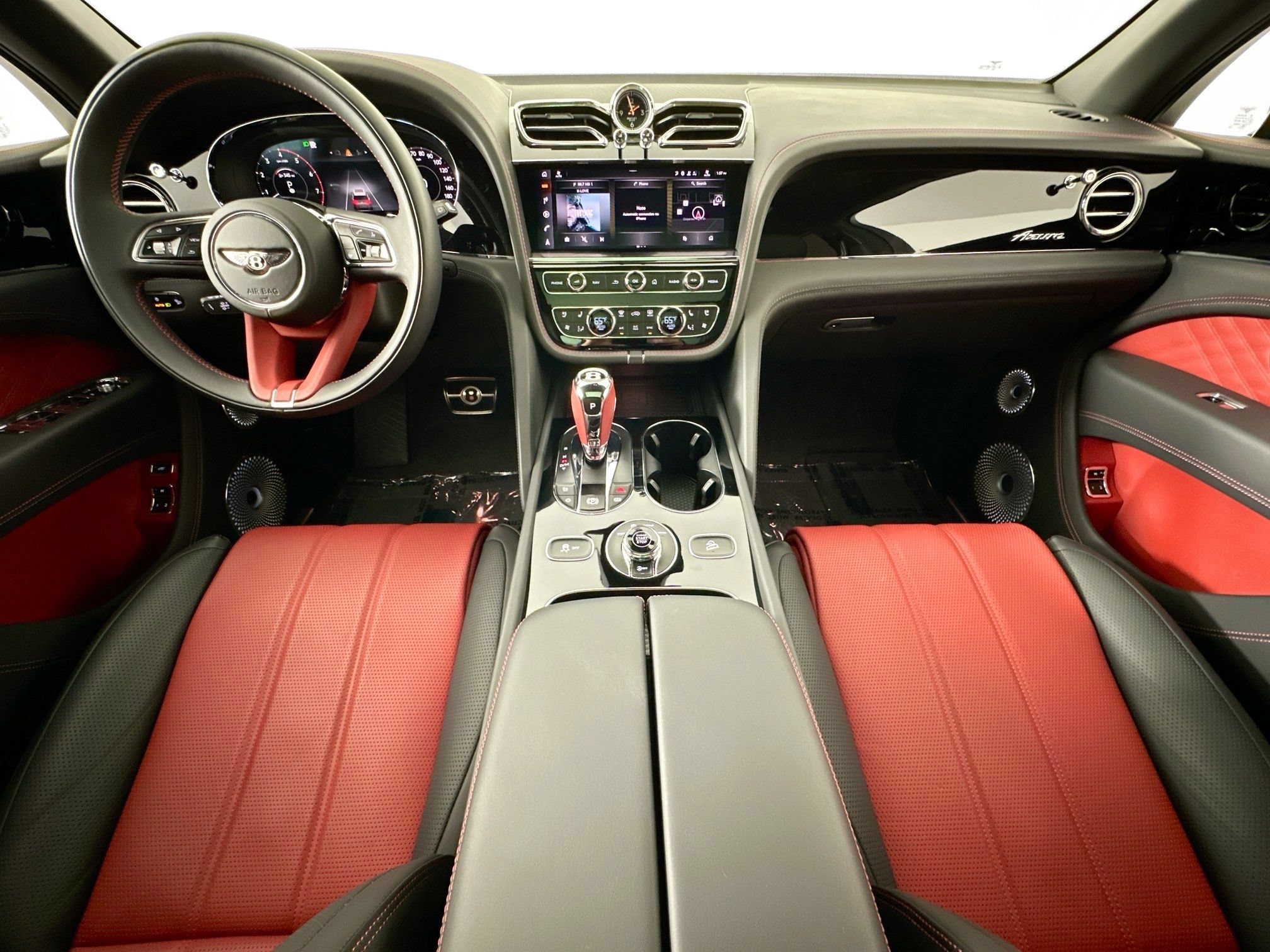 Certified 2024 Bentley Bentayga Extended Wheelbase AWD/4WD image 4