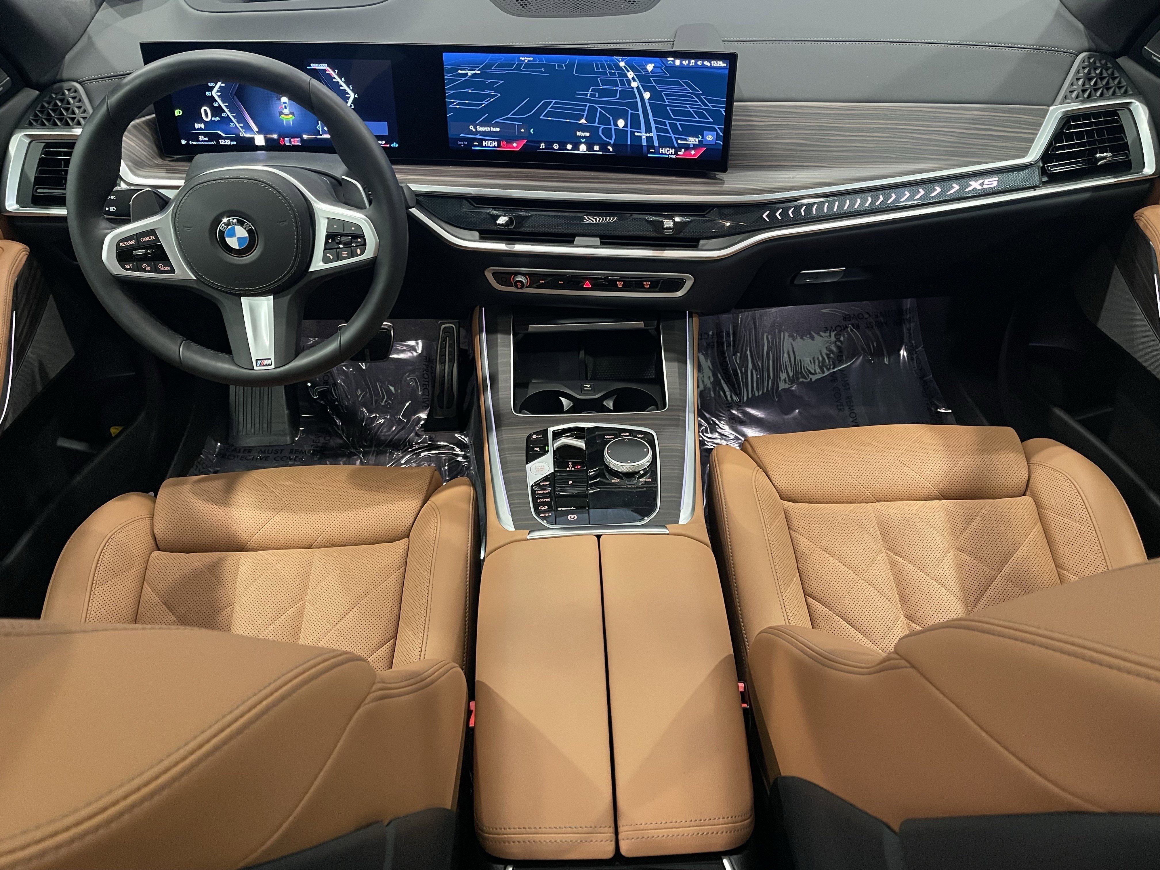 Certified 2025 BMW X5 xDrive40i w/ M Sport Package image 17