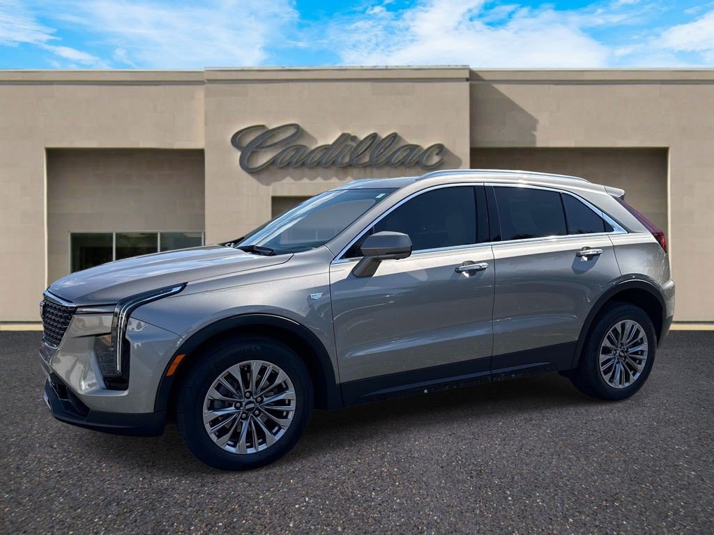 Certified 2024 Cadillac XT4 Premium Luxury w/ Active Safety Package FWD image 6