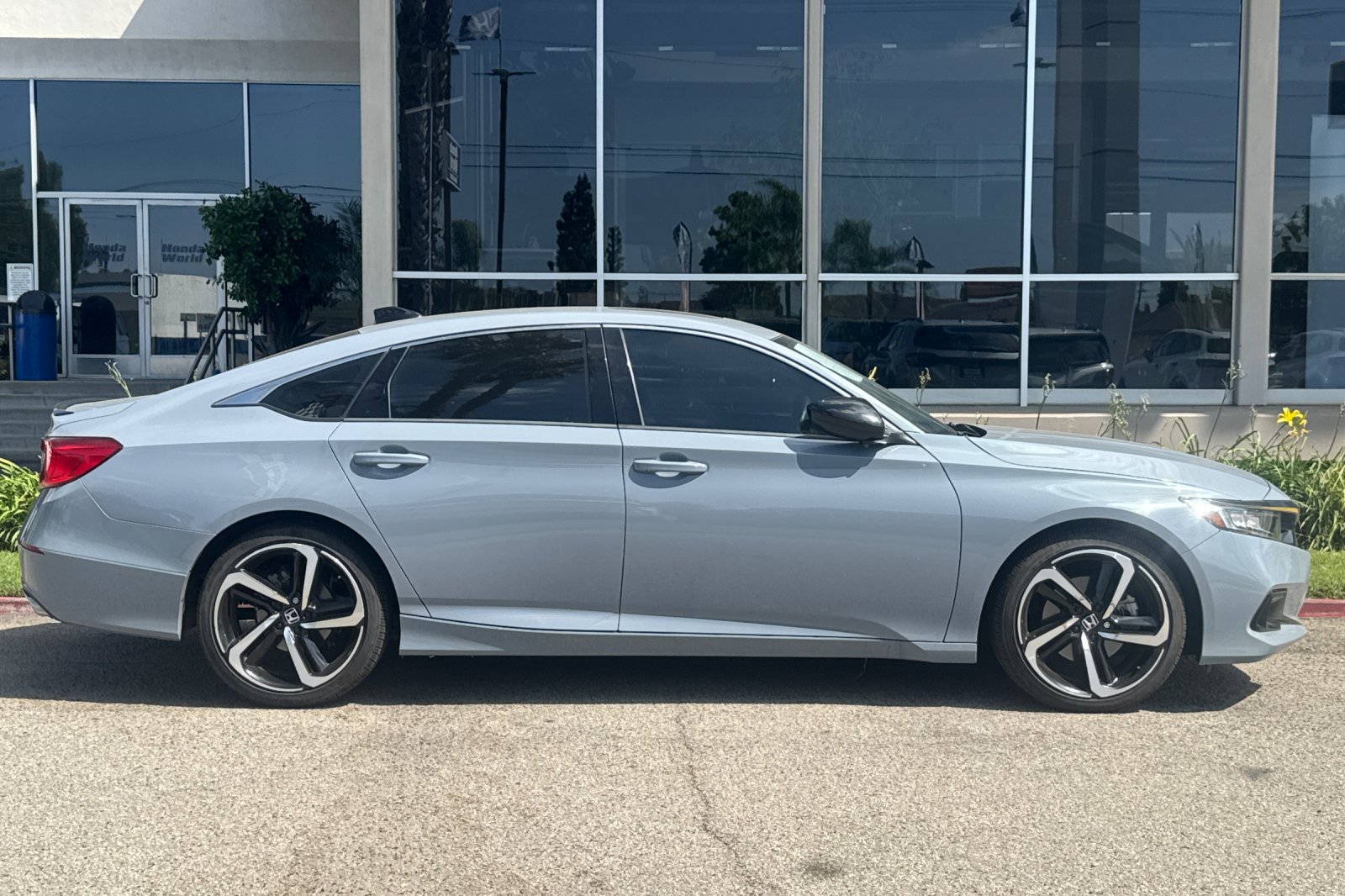 Certified 2021 Honda Accord Sport image 4