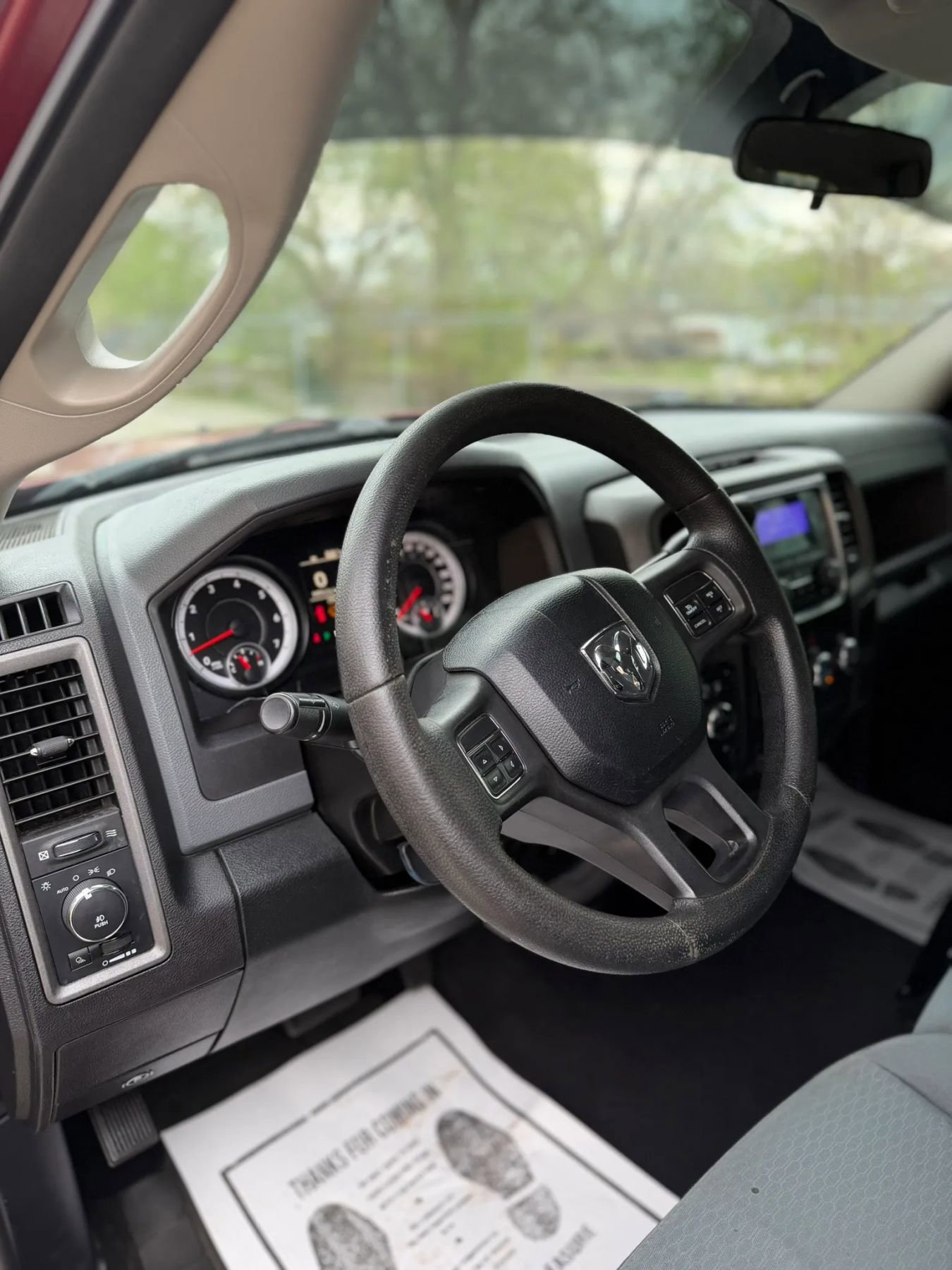 Used 2014 RAM 1500 Express image 10