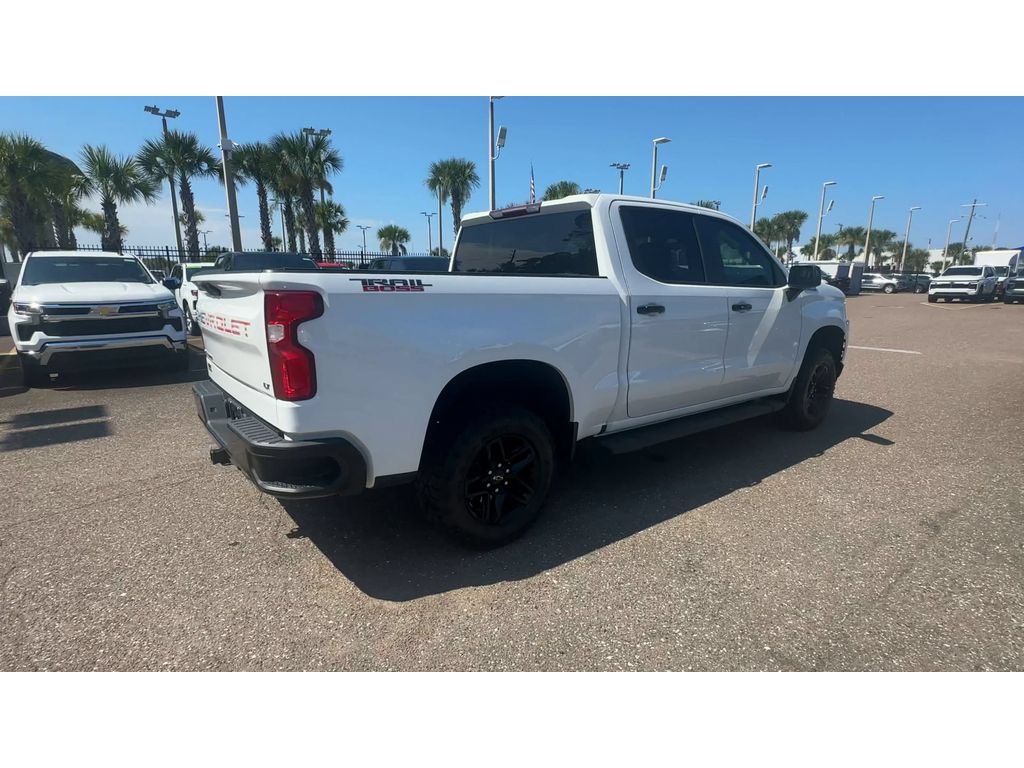 Used 2022 Chevrolet Silverado 1500 LT Trail Boss w/ Bed Protection Package AWD/4WD image 2