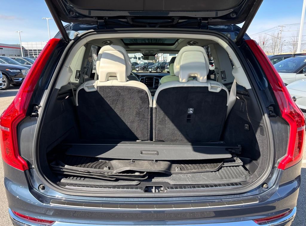 Certified 2023 Volvo XC90 T8 Plus w/ Protection Package AWD/4WD image 26