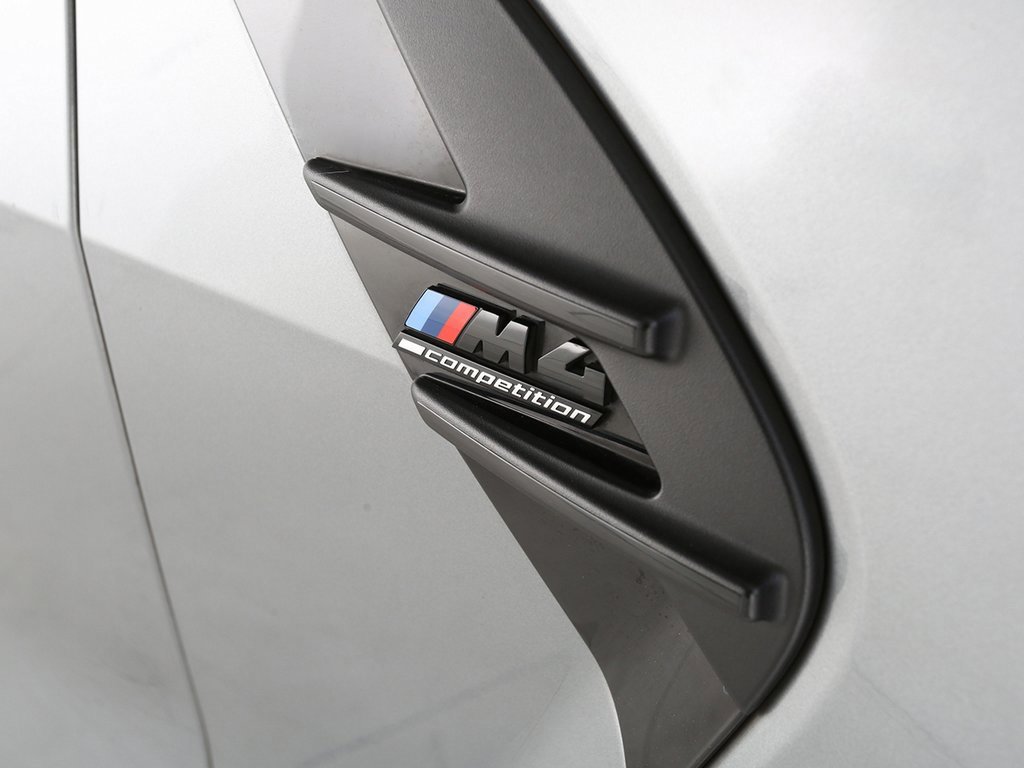 Used 2022 BMW M4 xDrive Competition w/ Executive Package image 13