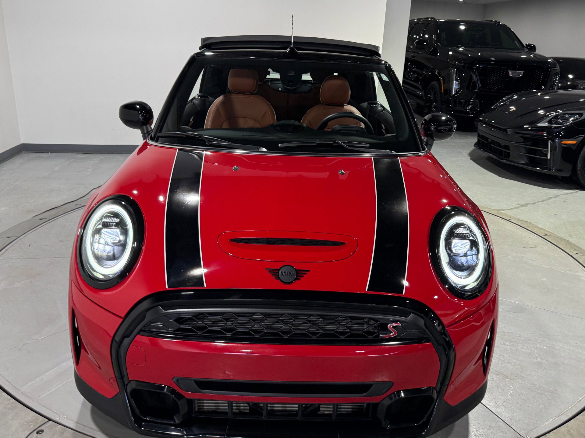 Used 2023 MINI Cooper S w/ Signature Upholstery Package image 23