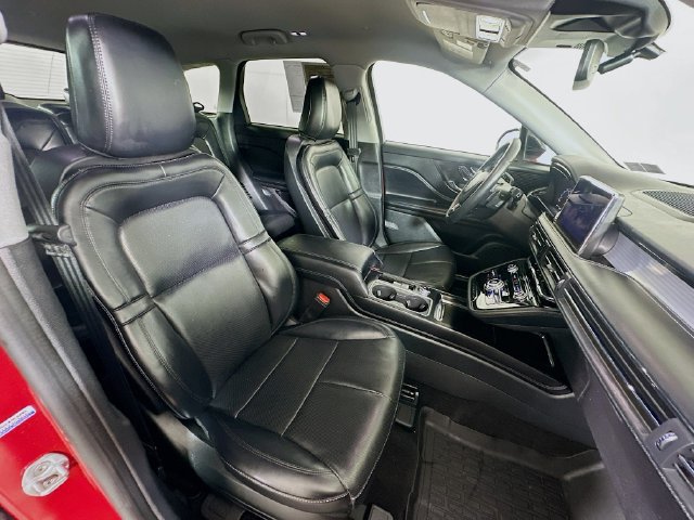 Used 2022 Lincoln Corsair AWD w/ Equipment Group 101A image 34