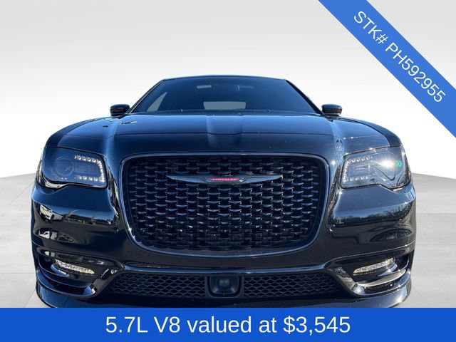 Used 2023 Chrysler 300 S w/ Comfort Group image 2
