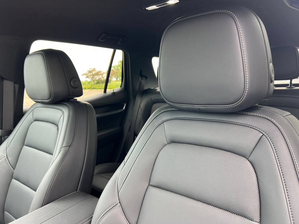 New 2027 GMC Terrain Elevation AWD/4WD image 11