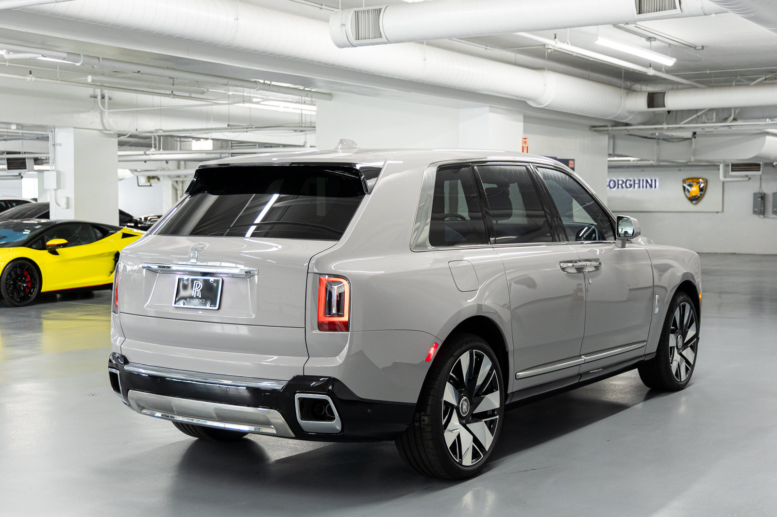 New 2027 Rolls-Royce Cullinan AWD/4WD image 7