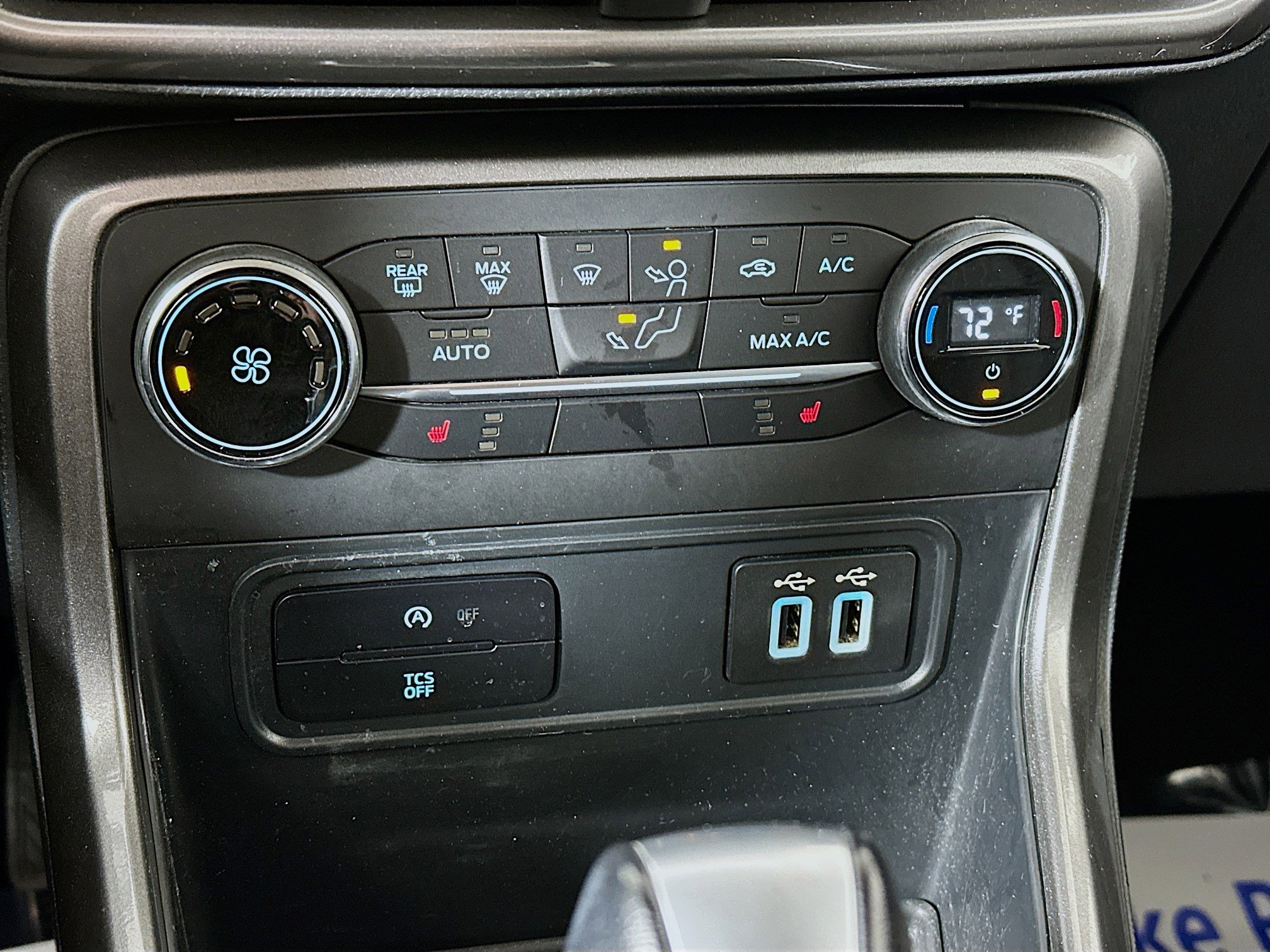 Used 2019 Ford EcoSport SE image 15