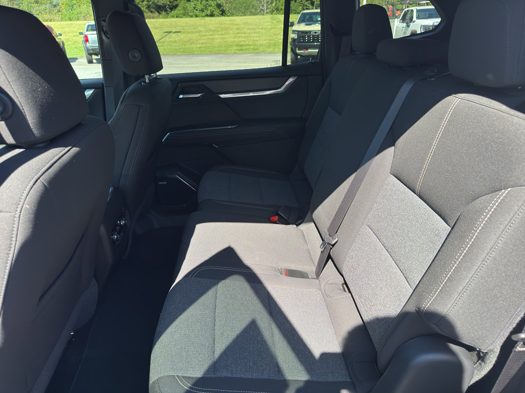 Used 2025 GMC Acadia Elevation image 21