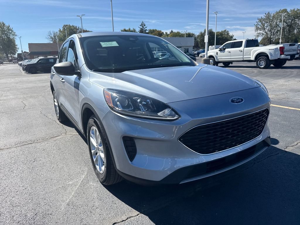 Used 2022 Ford Escape SE w/ Convenience Package image 4