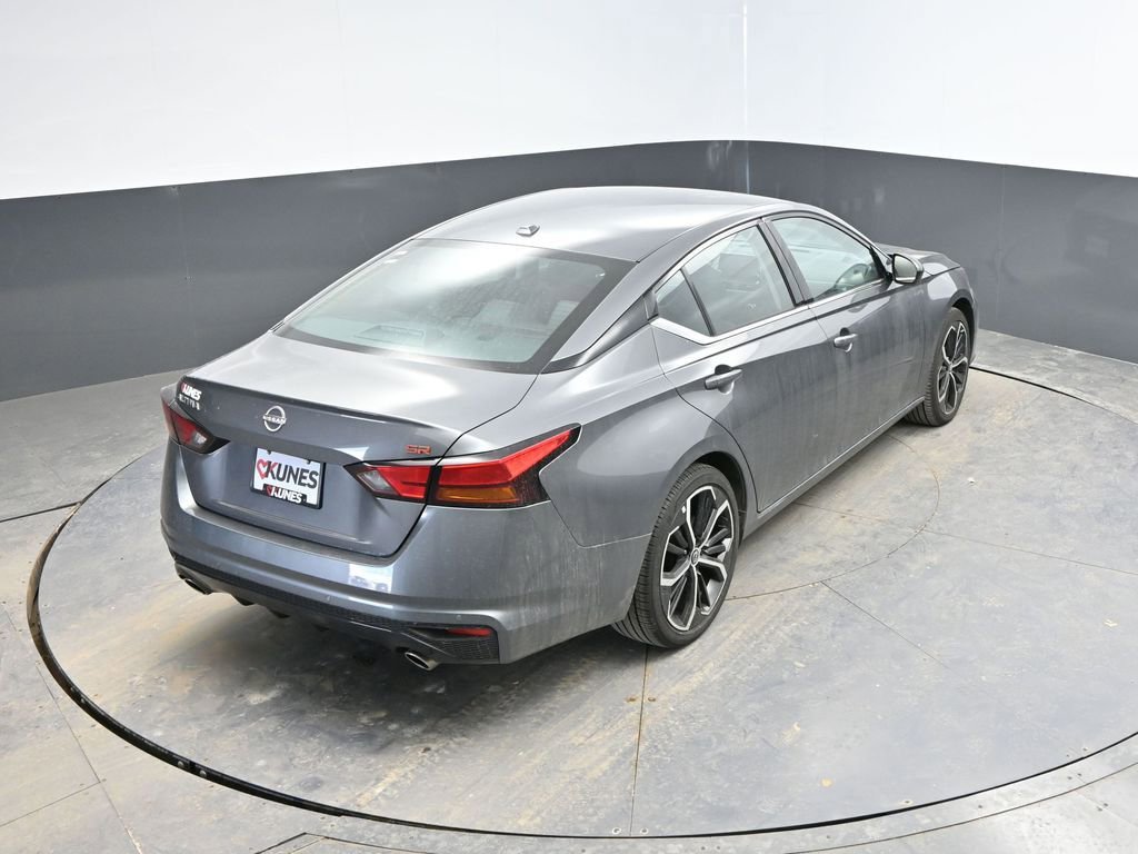 Used 2025 Nissan Altima 2.5 SR image 28