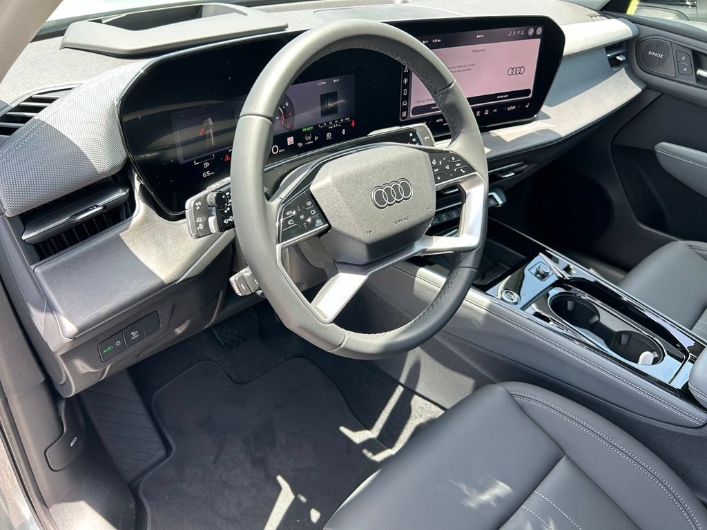 New 2026 Audi Q3 quattro 2.0T AWD/4WD image 16