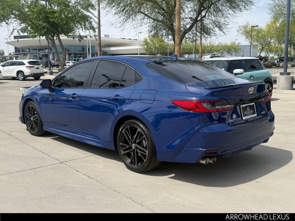 Used 2025 Toyota Camry XSE FWD image 4