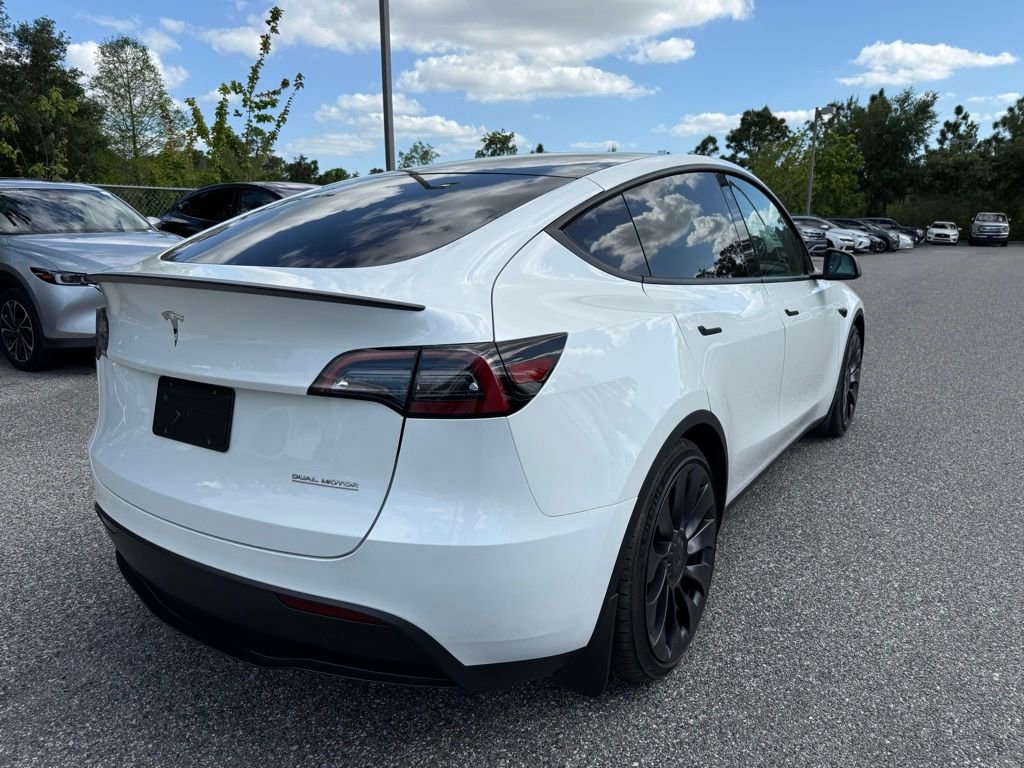 Used 2023 Tesla Model Y Performance image 9