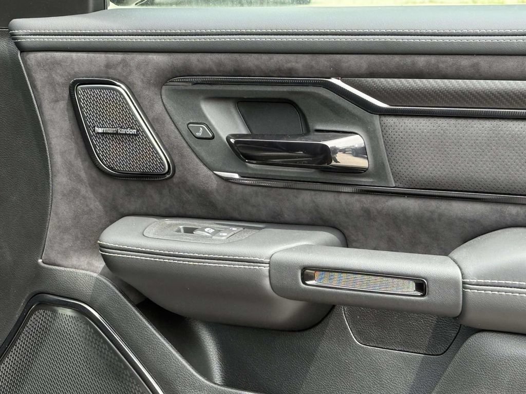 New 2026 RAM 1500 RHO w/ RHO Level 1 Equipment Group AWD/4WD image 8