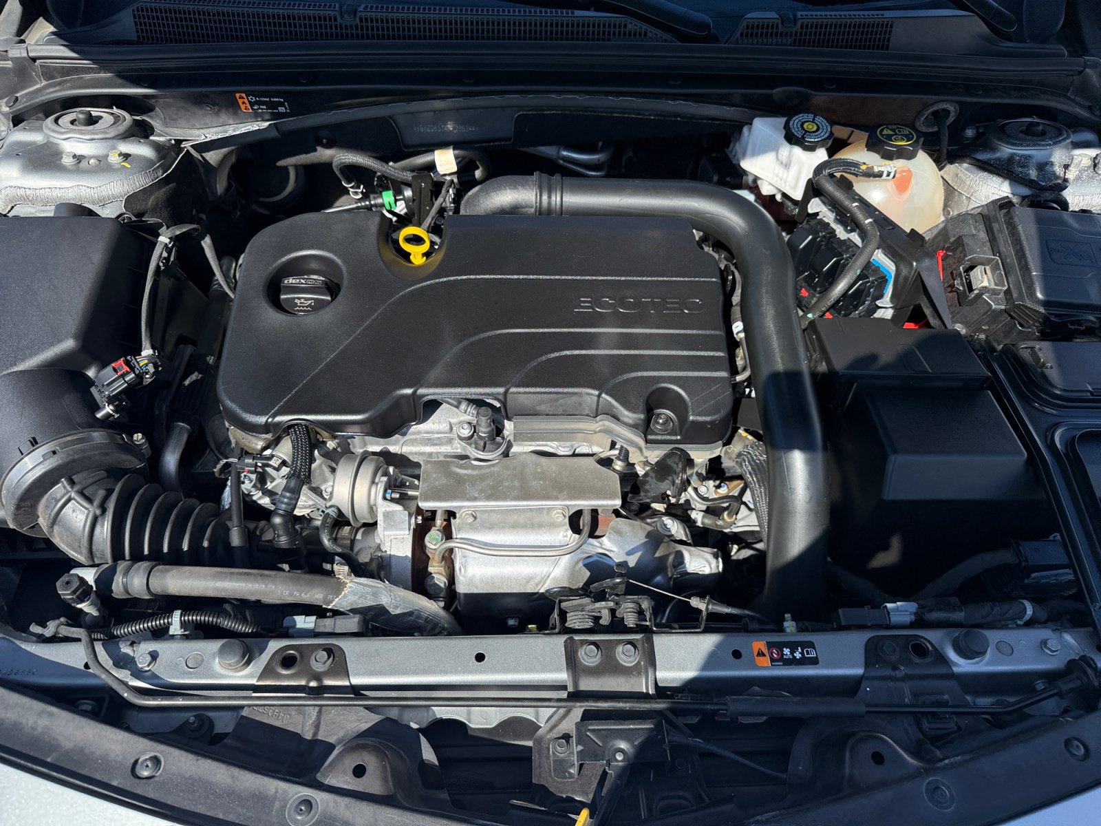 Used 2023 Chevrolet Malibu LT FWD image 20