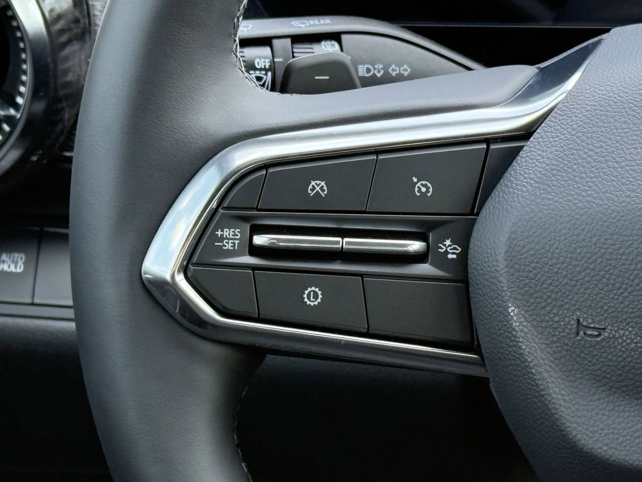 New 2026 Chevrolet Equinox LT w/ Safety and Technology Package FWD image 10