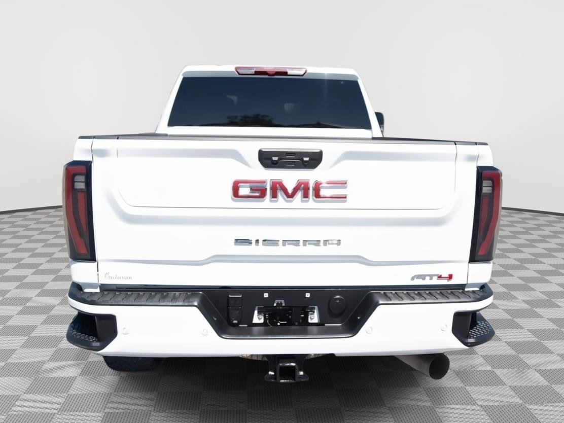 Used 2025 GMC Sierra 2500 AT4 AWD/4WD image 6