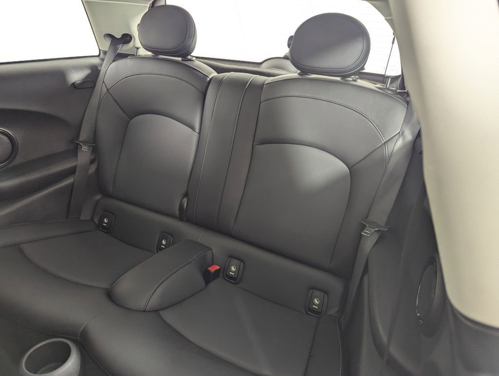 Used 2020 MINI Cooper S image 14