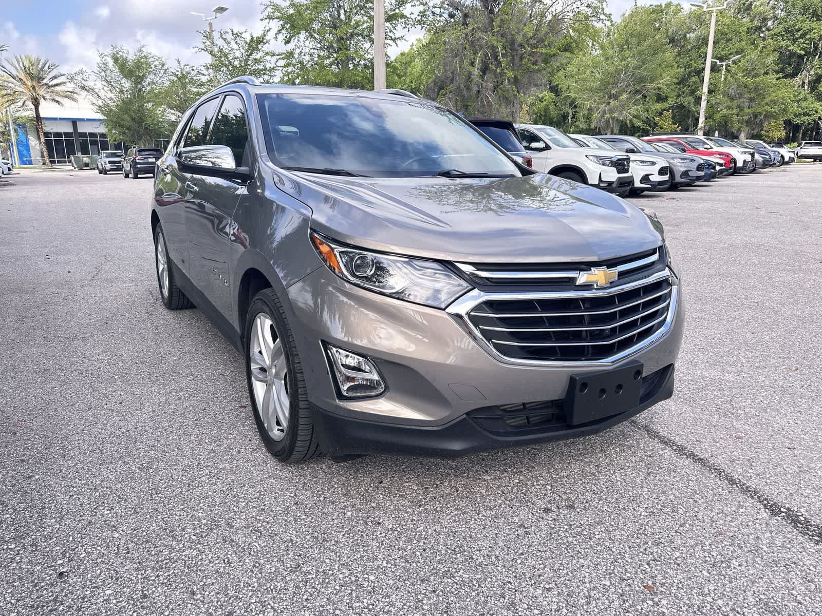 Used 2018 Chevrolet Equinox Premier FWD image 8