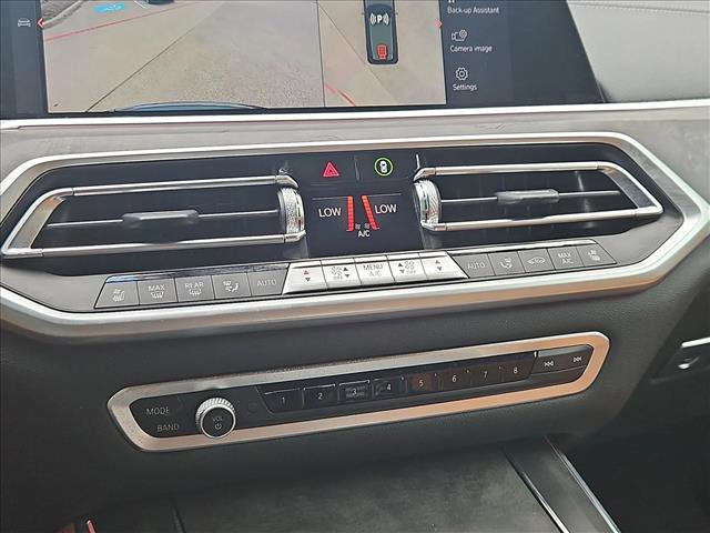 Used 2022 BMW X5 sDrive40i w/ Luxury Seating Package image 15
