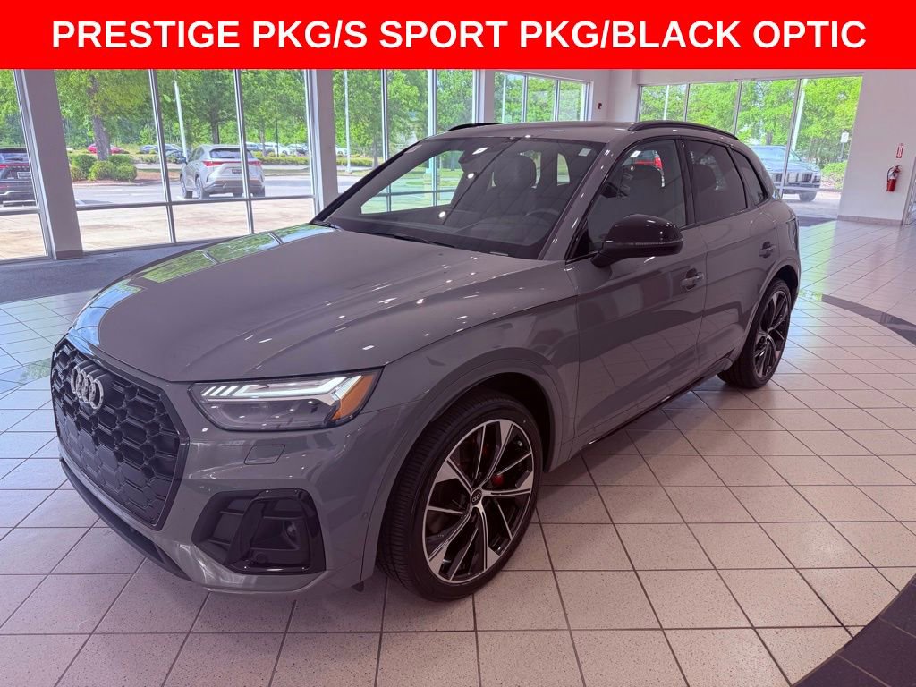 Used 2021 Audi SQ5 Prestige w/ Prestige Package AWD/4WD image 3