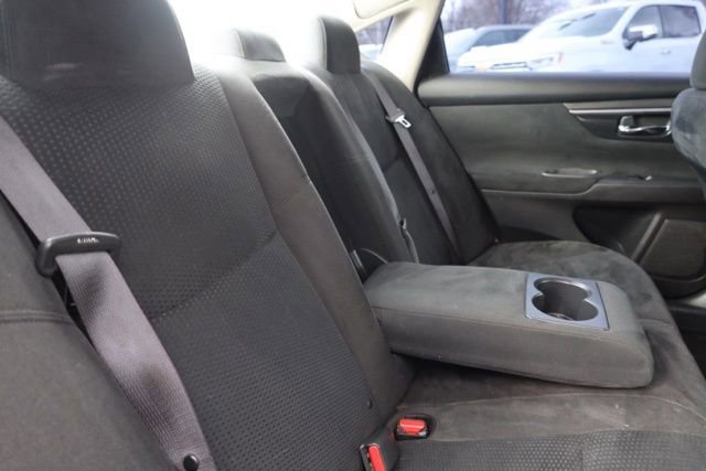 Used 2014 Nissan Altima 2.5 S w/ Sport Value Package image 32