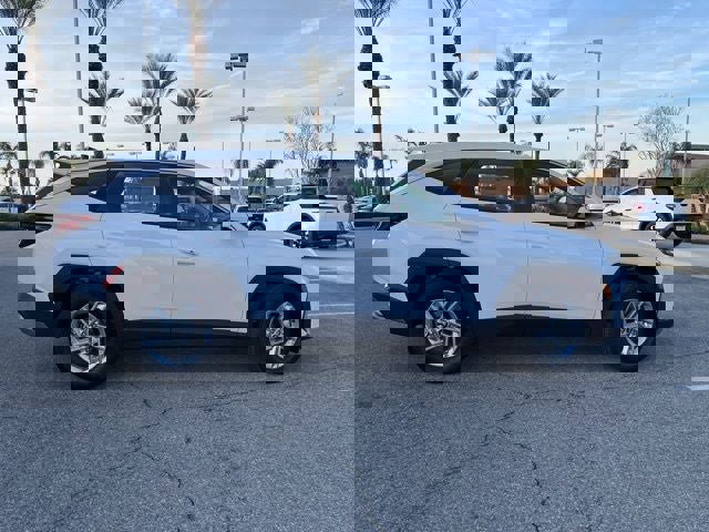 New 2026 Hyundai Tucson SE image 5