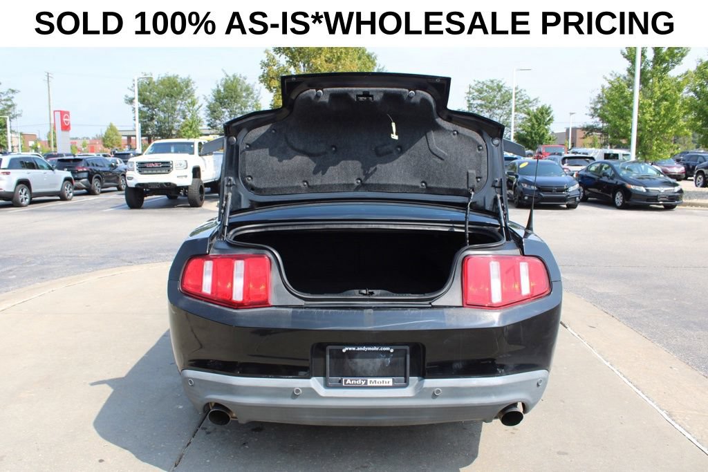Used 2012 Ford Mustang Premium RWD image 9