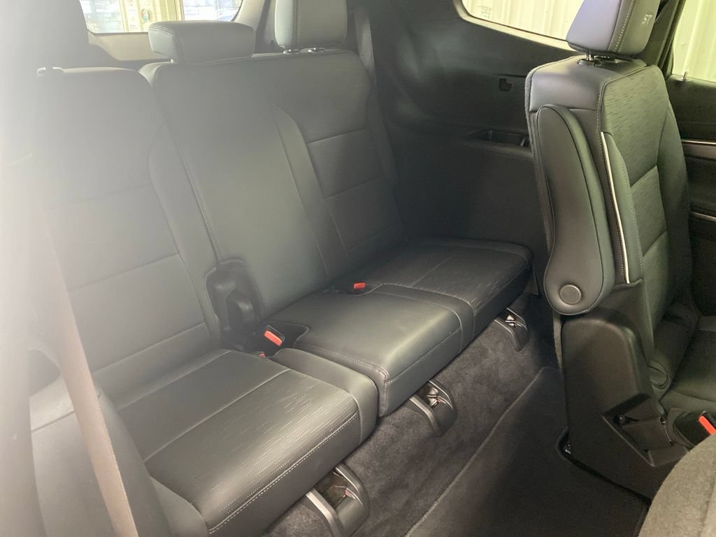 Used 2026 Buick Enclave Sport Touring AWD/4WD image 24