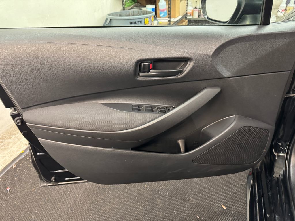 Used 2024 Toyota Corolla LE image 14
