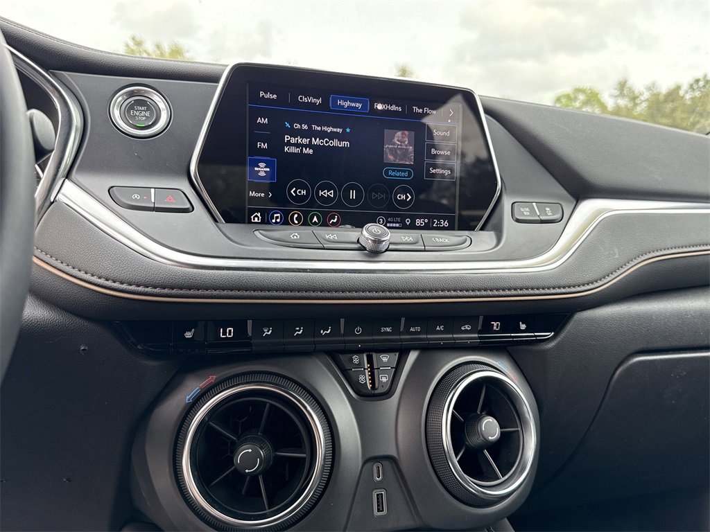 Used 2022 Chevrolet Blazer Premier image 31